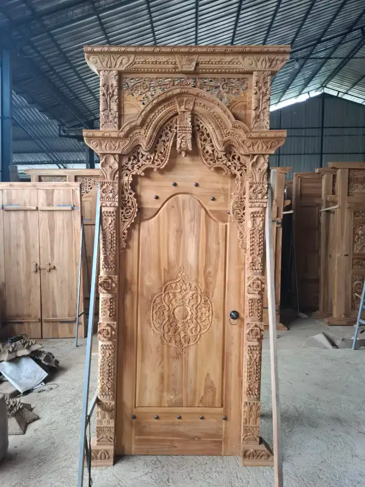 gapura ukir pintu ukiran tengah 120x250