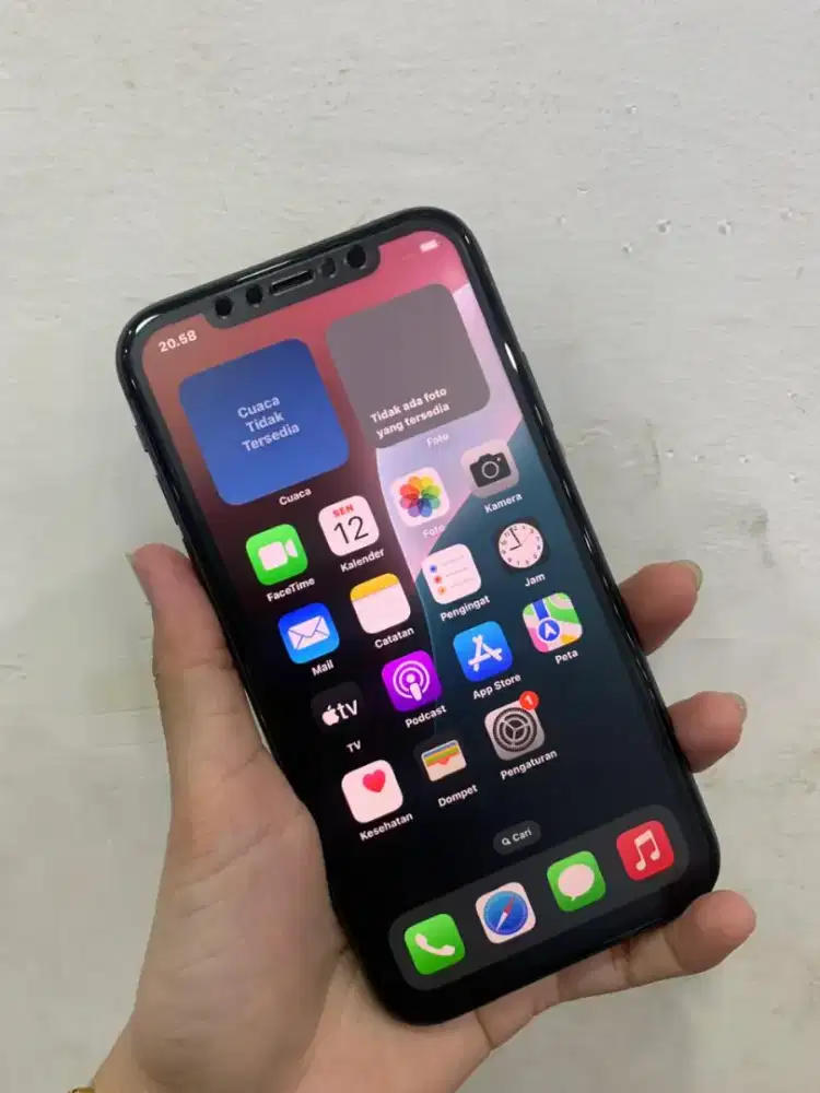 I-Phone 11 inter 64 gb all oprator