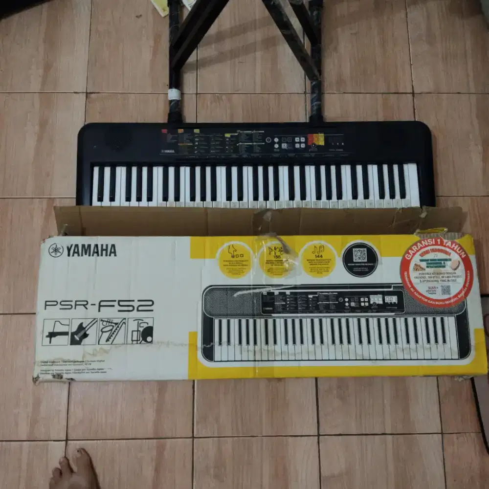 Keyboard Yamaha PSR - F52