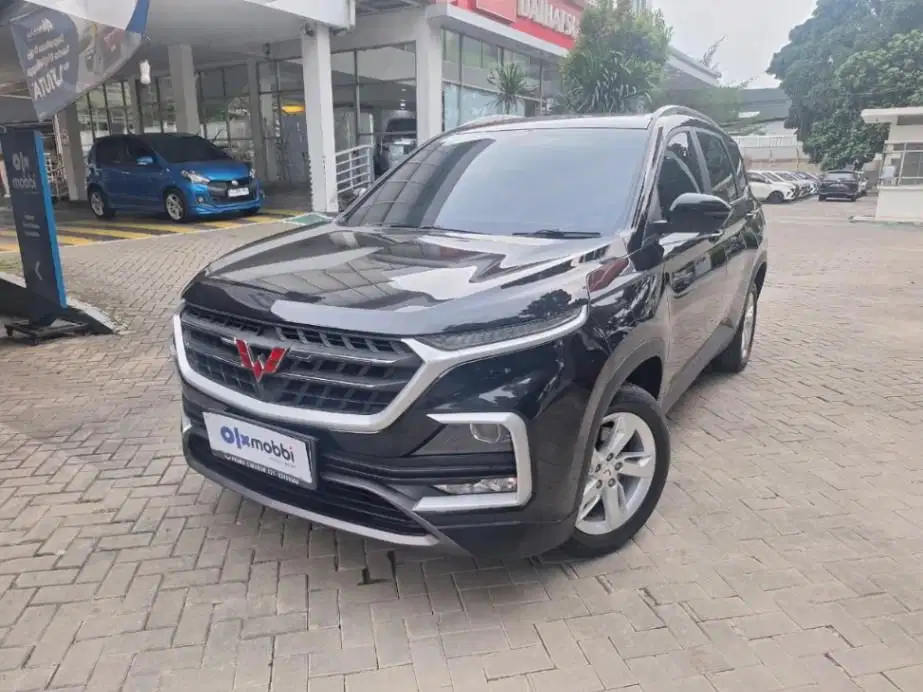 Wuling Almaz 1.5 Smart Enjoy 7-Seater Bensin-AT 2019 Hitam