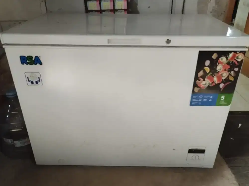 FREEZER KOMERSIAL CHEST FREEZER type CF-310q