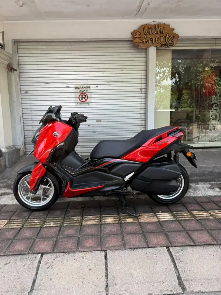 Xmax connected 250 ABS