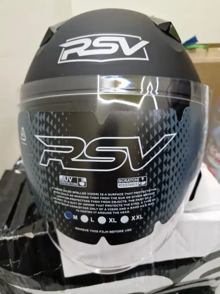 Helm RSV 300 Hitam