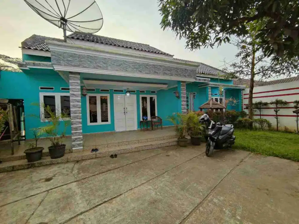 RUMAH RASA VILLA DI MANGKALAYA CISAAT