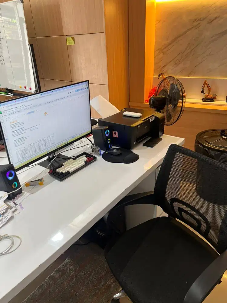 LOWONGAN KERJA ADMIN KONTRAKTOR DI JIMBARAN