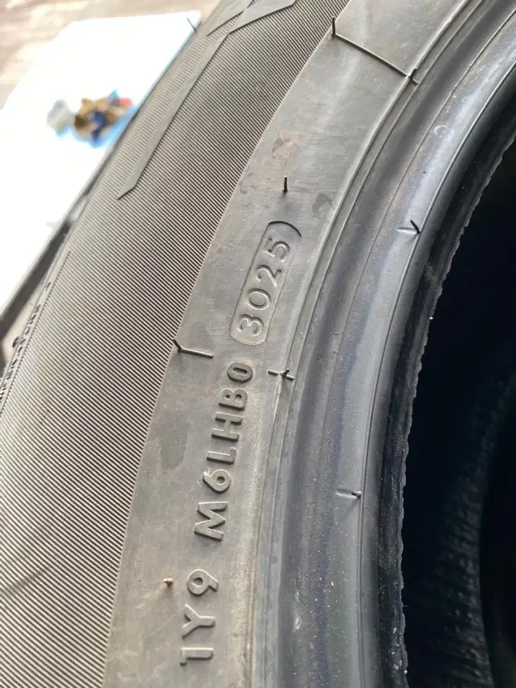 Ban 265-60-18 cocok untuk pajero dan sejenisnya