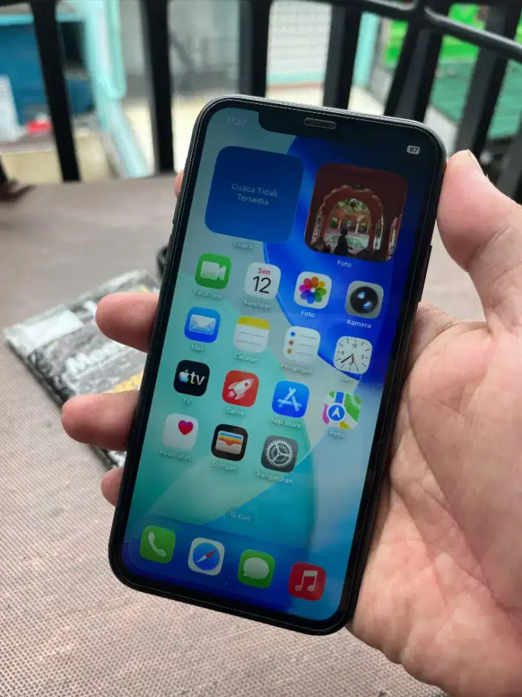 IPHONE 11 128GB BEACUKAI FULLSET