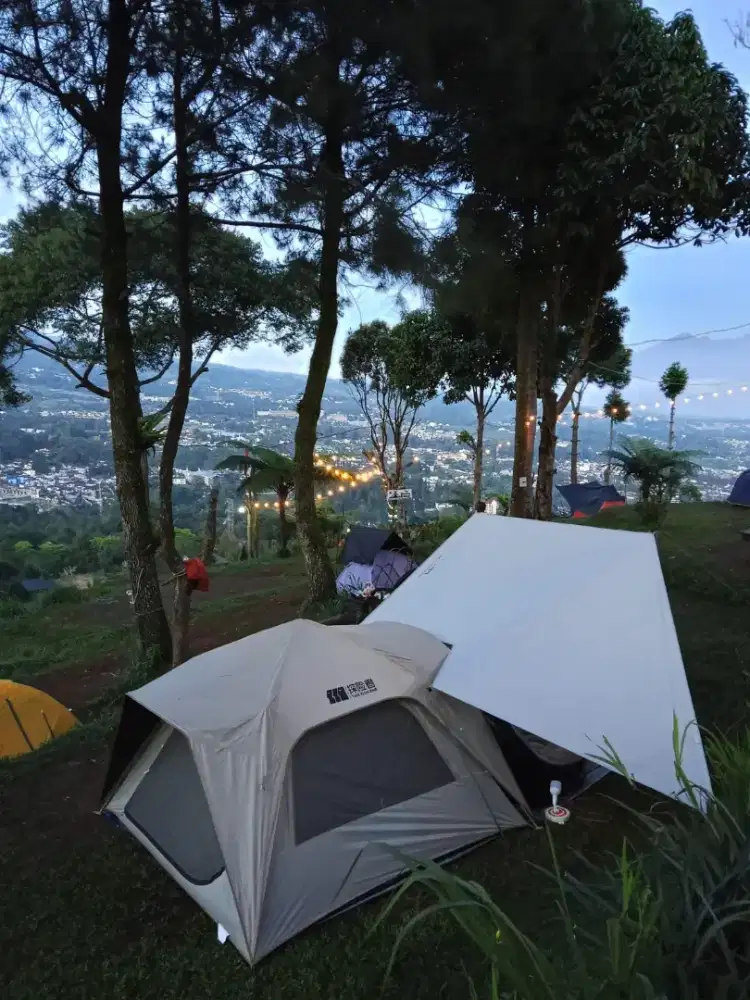 Tenda camping dan peralatan camping