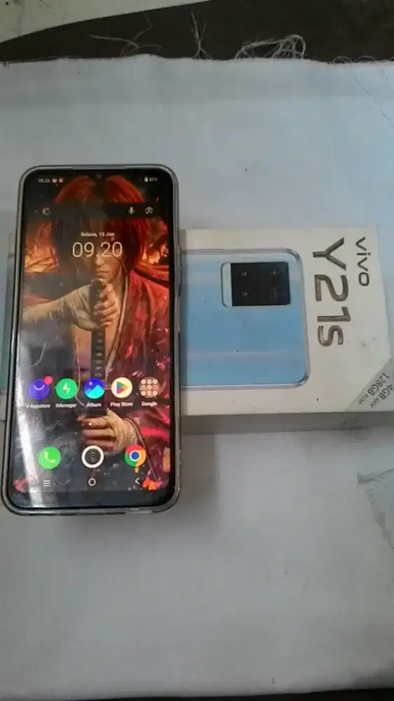 Vivo y21s 4/128 lkp ori layar shadow samar aja