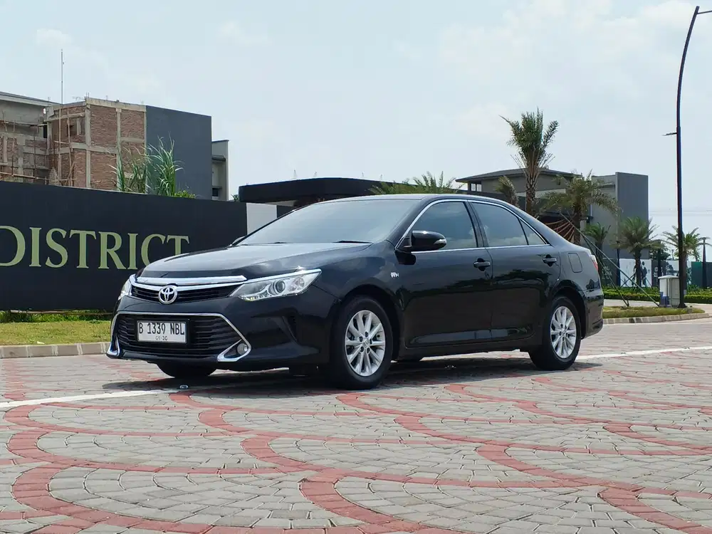 Toyota Camry G AT 2018 Bensin