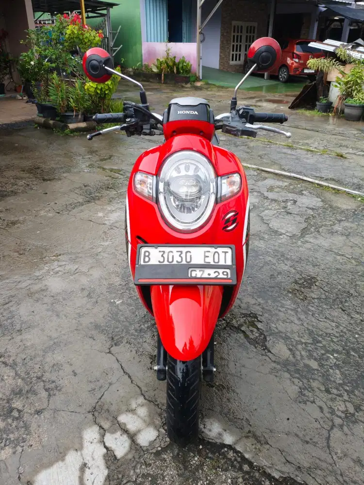 Sale .. honda scoopy