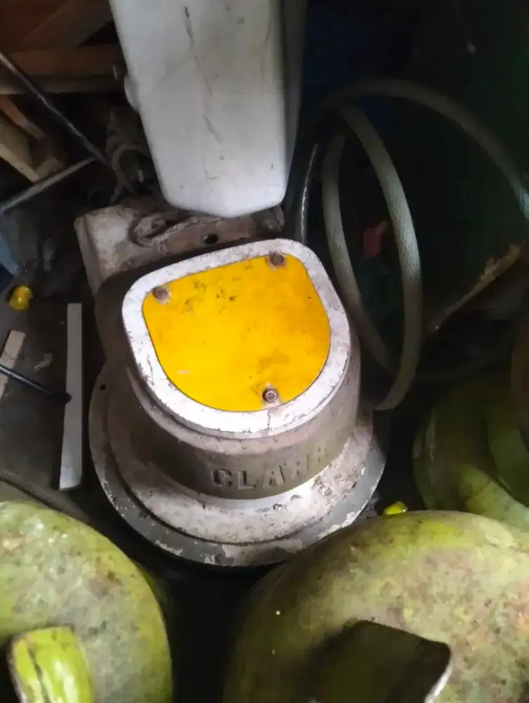 Polisher sikat karpet