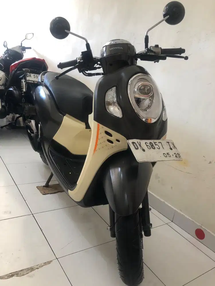 Honda Scoopy Th.2024 Abu!!