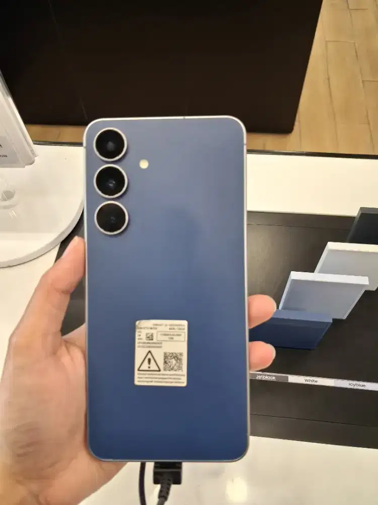 GALAXY S25 FE (FREE UPGRADE MEMORY)