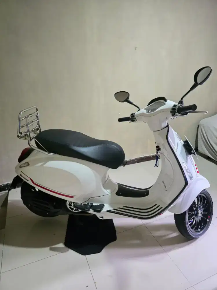Vespa sprint 150 second 2024