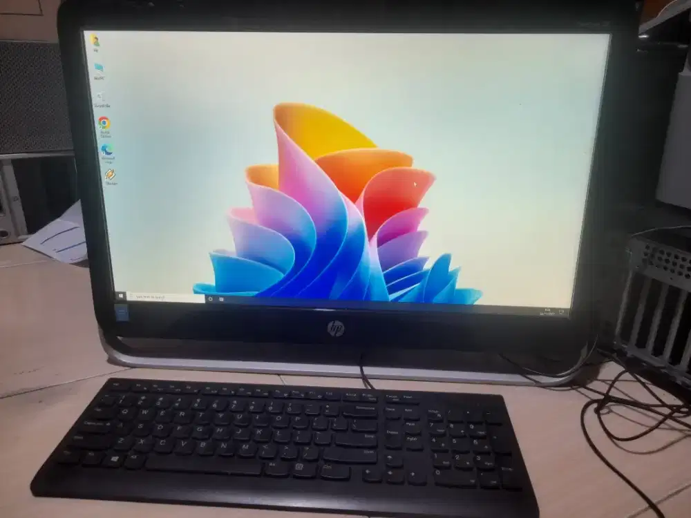 Pc all in one 23 inc core i5 Nvidia