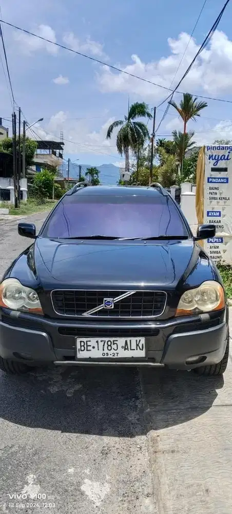 Volvo XC90 T-6  2.9th. 2004
