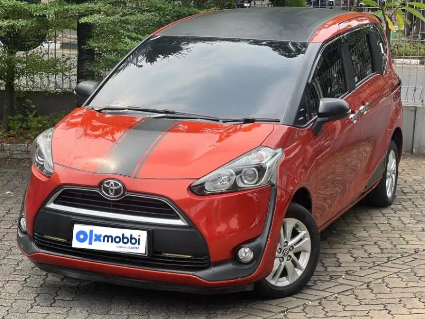Pajak Panjang - Toyota Sienta 1.5 G Bensin-MT 2017 Orange