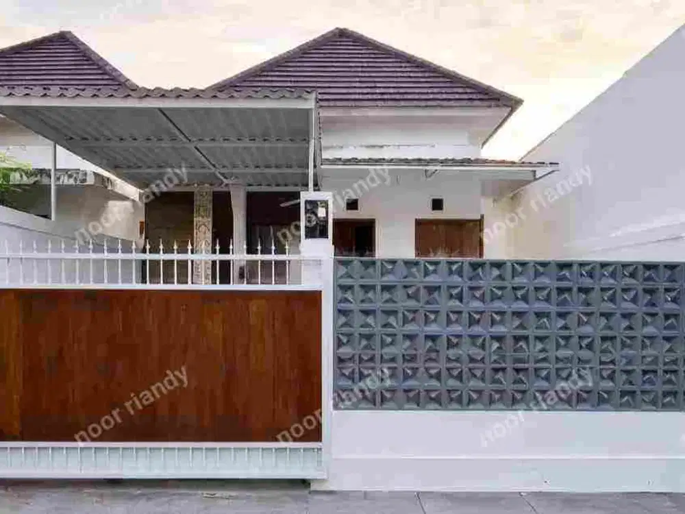 DI JUAL SATU UNIT RUMAH MANIS MINIMALIS FULL FURNIES DI THE ROYAL GRIYA LOKA TABANAN BALI
