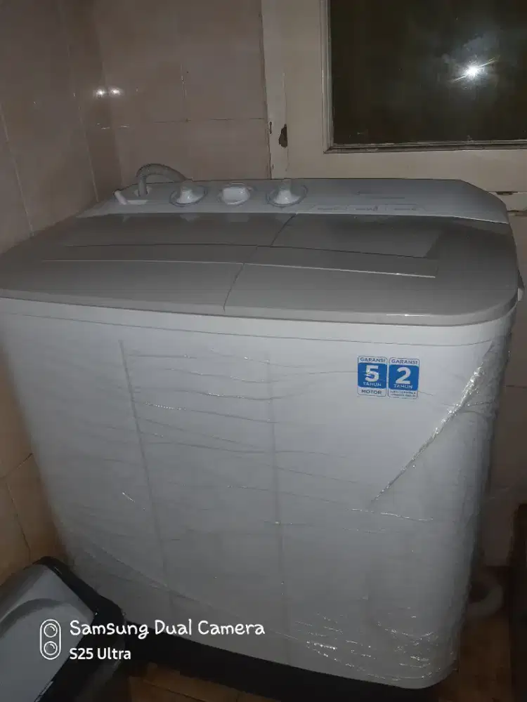 Dijual cepat mesin cuci 2 tabung