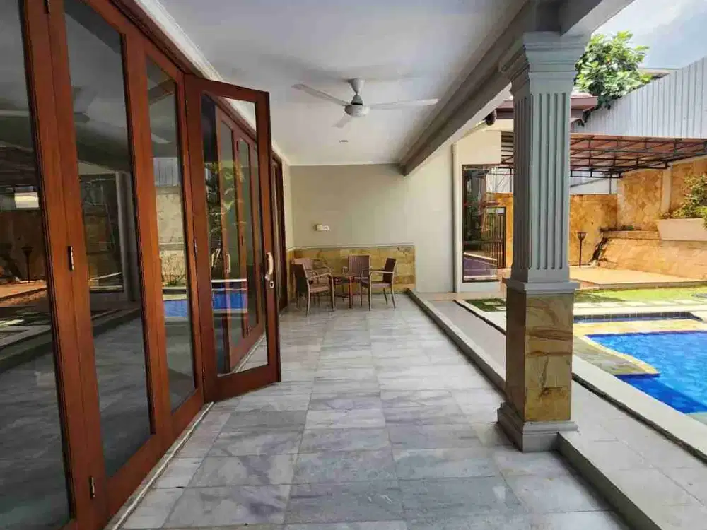 dijual rumah mewah cipeta dekat mrt harga murah