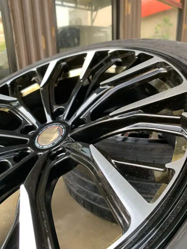 VELG MONO RING 18 + FALKEN