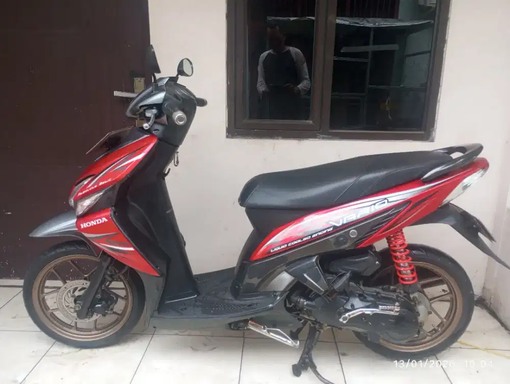 Vario 110 2012 orisinil pajak Depok hidup