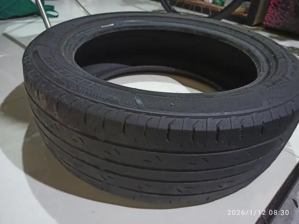 Ban mobil Bridgestone Turansa R16/185/55