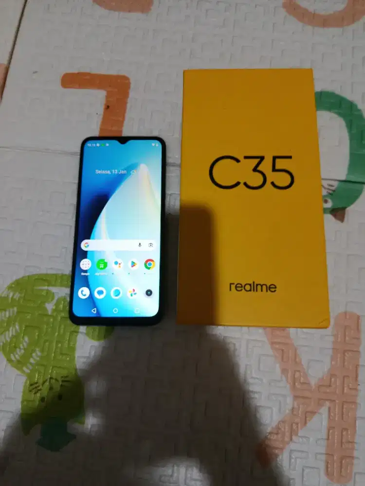 Realme C35 Second