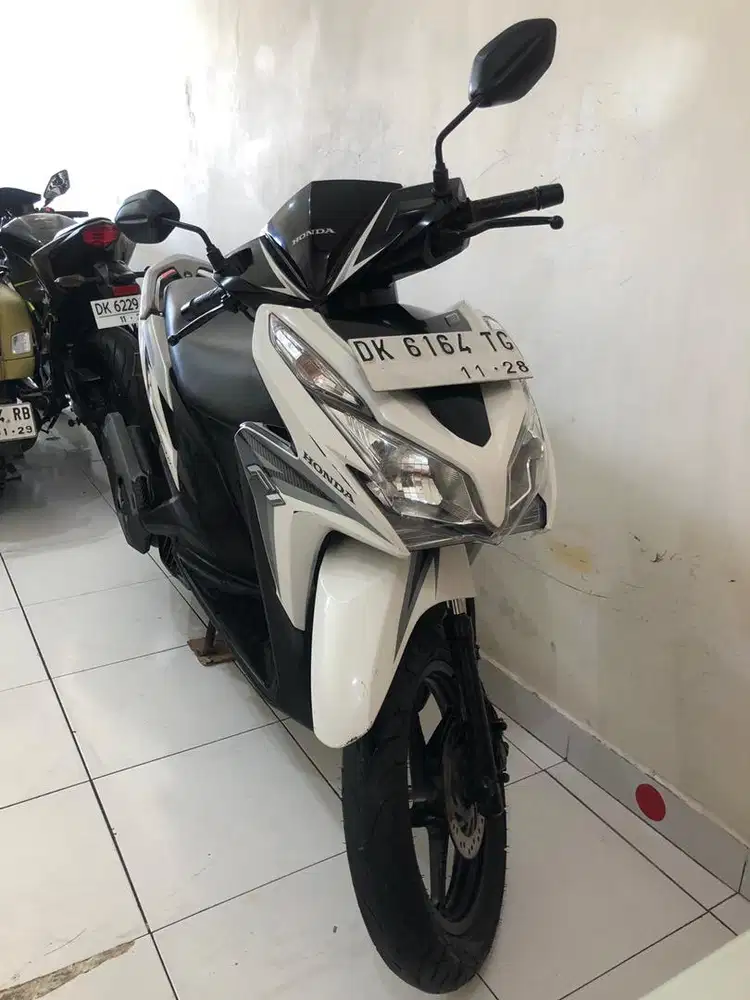 Honda Vario Techno 125 Th.2014 Putih!!