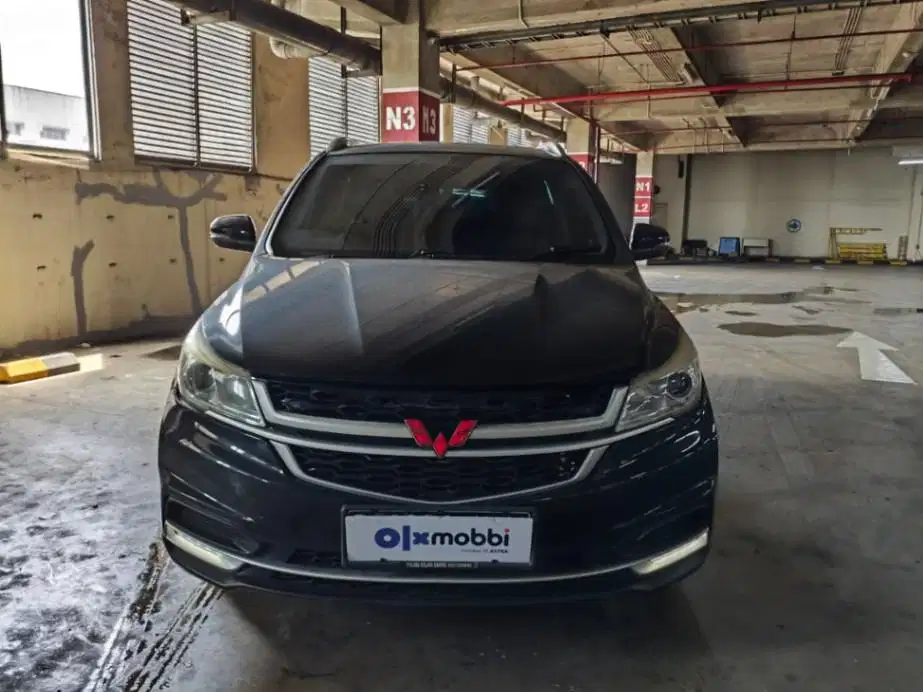 DP Rendah  8JT Wuling Cortez 1.5S T Lux Bensin-AT 2020 Hitam