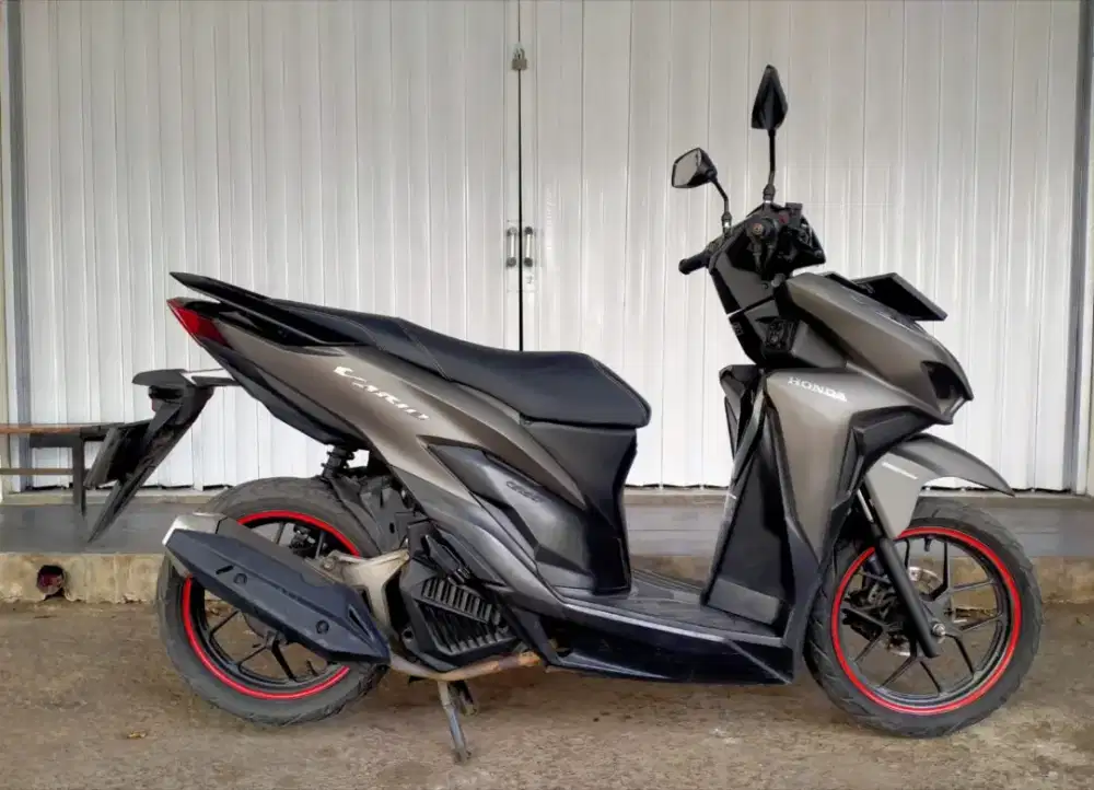 Honda Vario 125 CBS ISS Exlusive Brown Matte