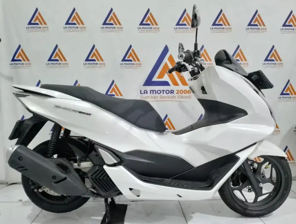 HONDA PCX 160 CBS THN 2023 (SS LENGKAP/MESIN AMAN/PJK HIDUP)
