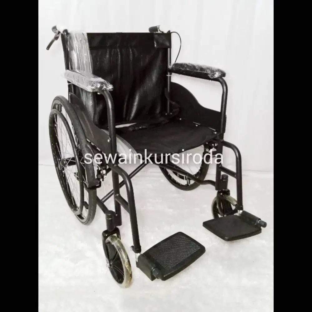 Kursi Roda ONE HEALTH Standar Ruji Black X-tra Hand Rem