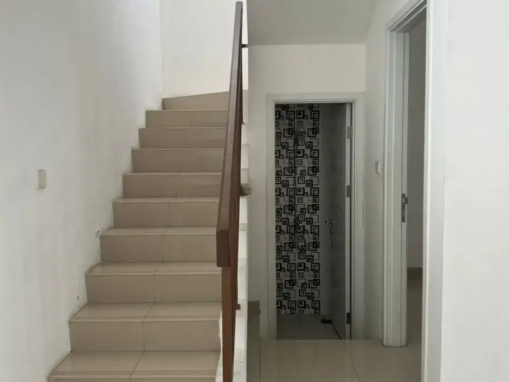 Rumah 2 Lantai Siap Huni Dalam Cluster Lasaine JGC Cakung Jakarta Timur