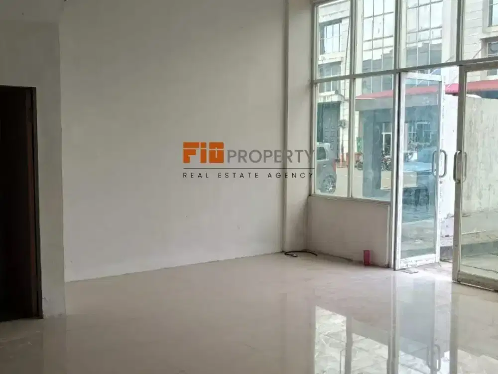 DI SEWAKAN GUDANG SIAP PAKAI