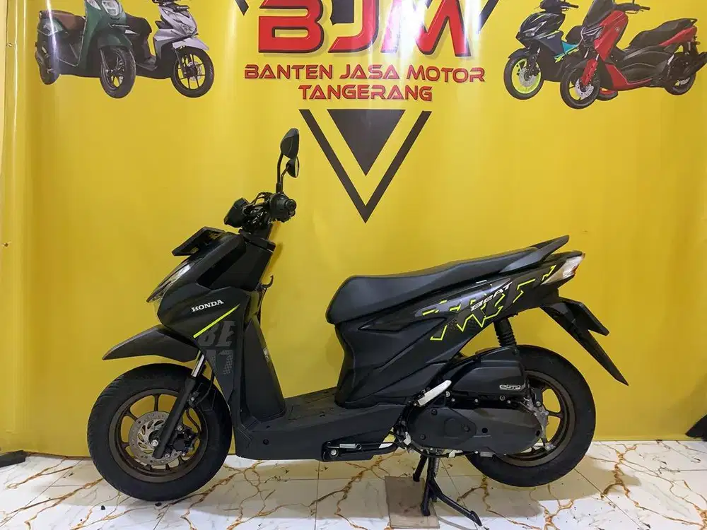HONDA NEW BEAT STEET THN 2025 DP 1.JT CASH & CREDIT