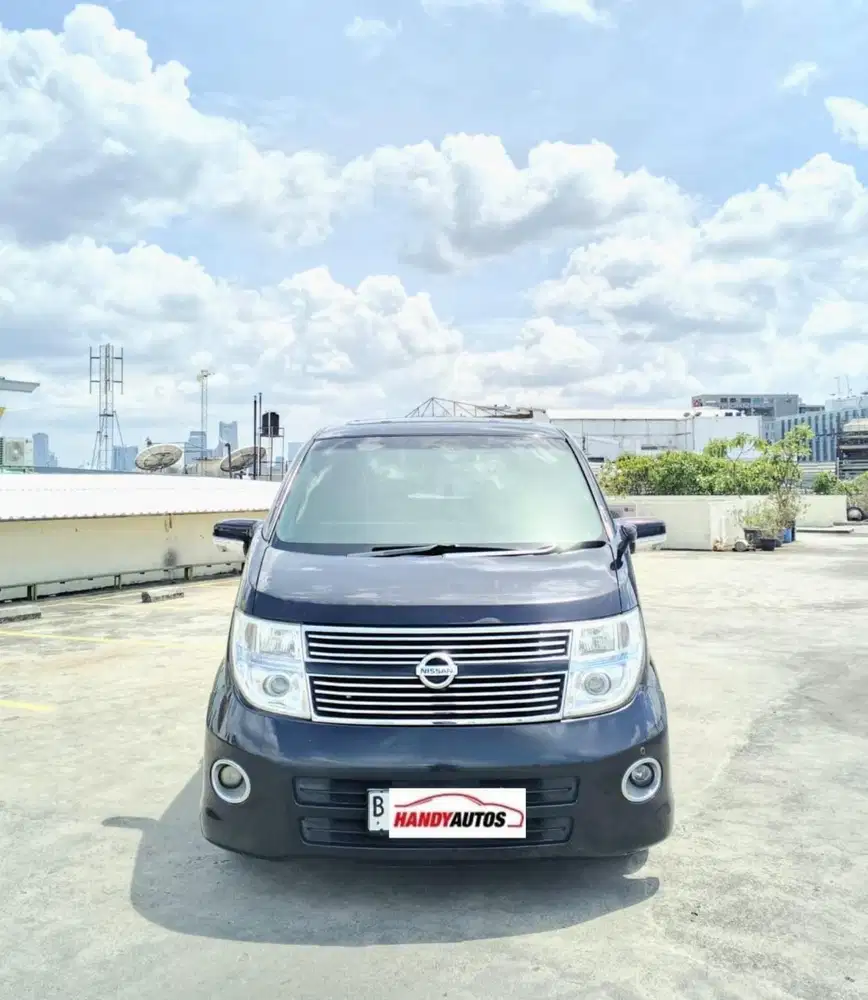 Nissan Elgrand 2.5 HWS Tahun 2009 Automatic Hitam