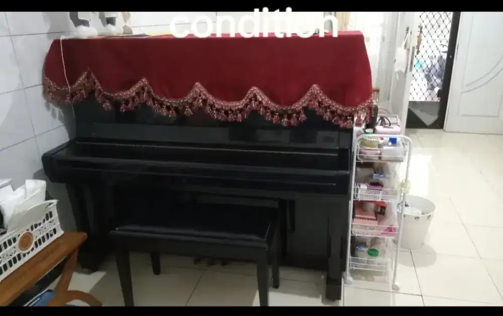 Jual piano yamaha u3 japan nipon gakki terawat milik pribadi