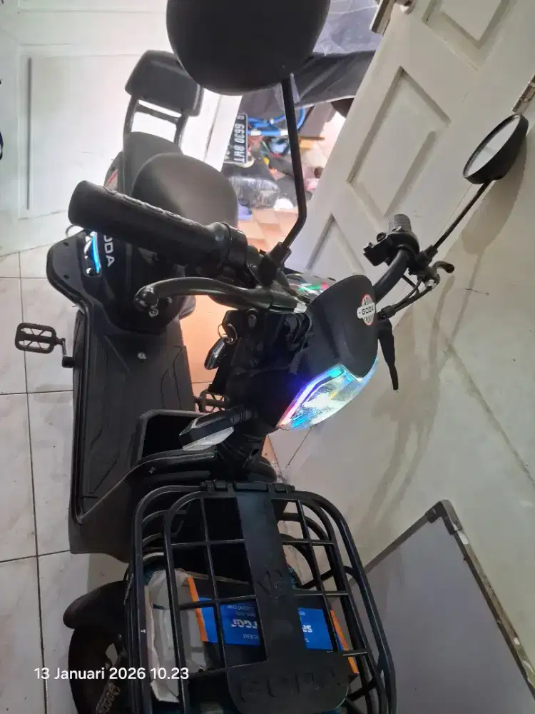 Sepeda Listrik Goda Hitam