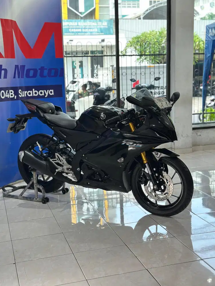Yamaha R15 V4 155cc Tahun' 2023 Km 7Rb Anugerah Motor Pucang