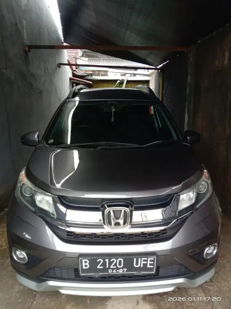Honda BRV E prestigs CVT 2017