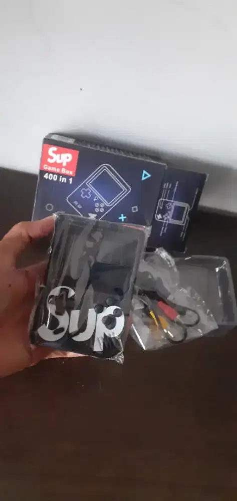 Game console portable