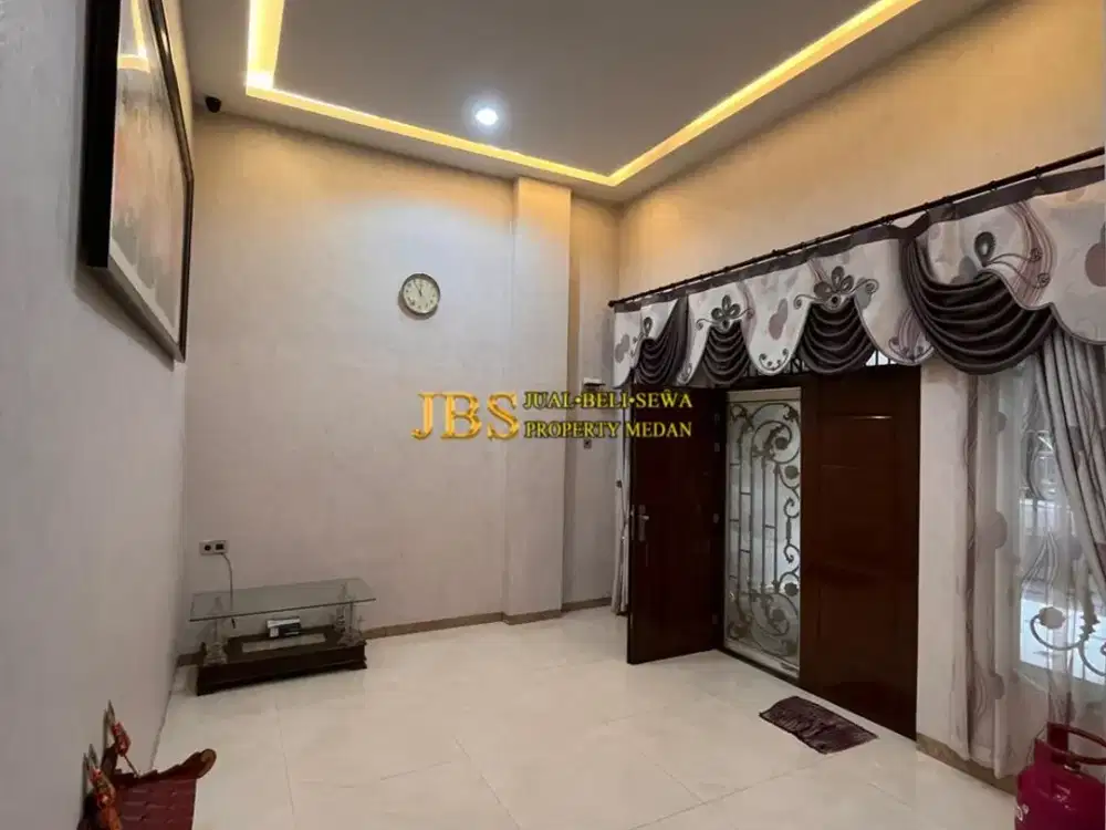 DIJUAL MURAH!! Rumah Lux 4 Tingkat di Komplek Makmur Garden Konsep Double Decker Jalan T.Amir Hamzah