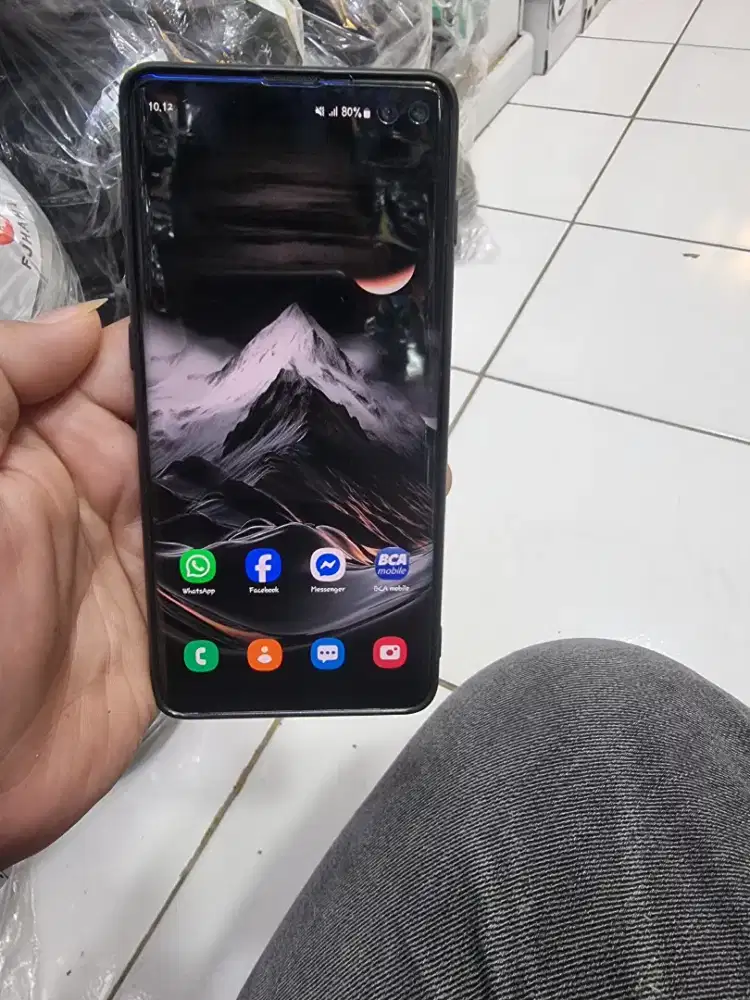 Samsung s10 plus 8/128 SEIN
