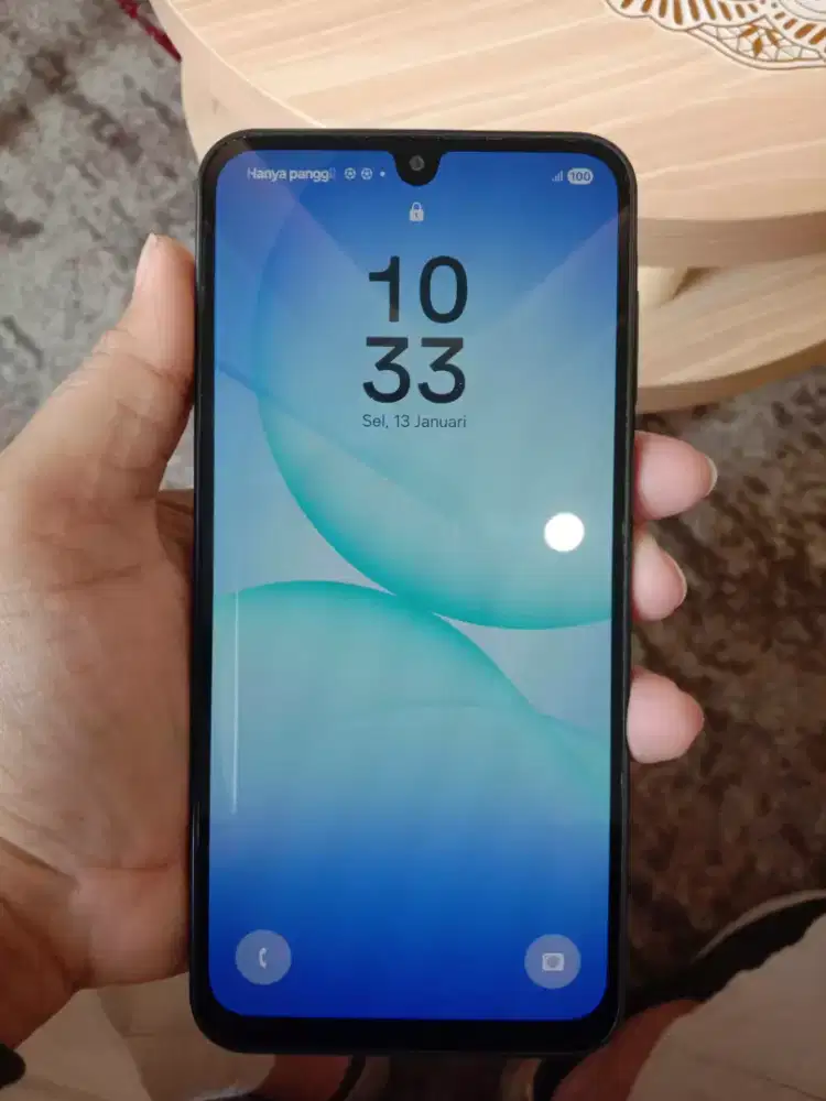 Samsung A17 4G like new