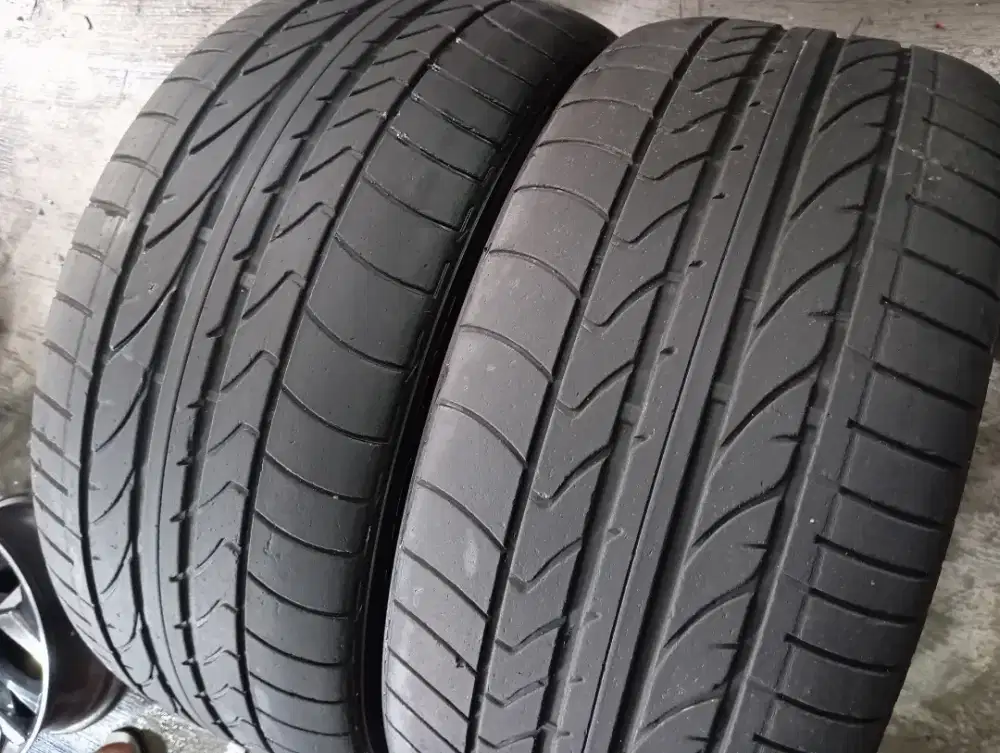 Bridgestone dueler 285 40 R21