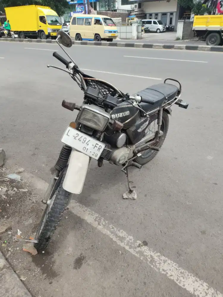 Suzuki A100 special Bahan kondisi mati