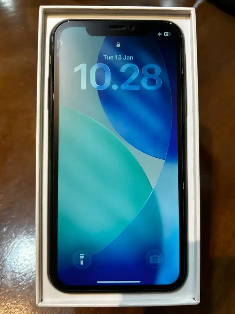 IPHONE 11 BLACK 64 GB FULLSET