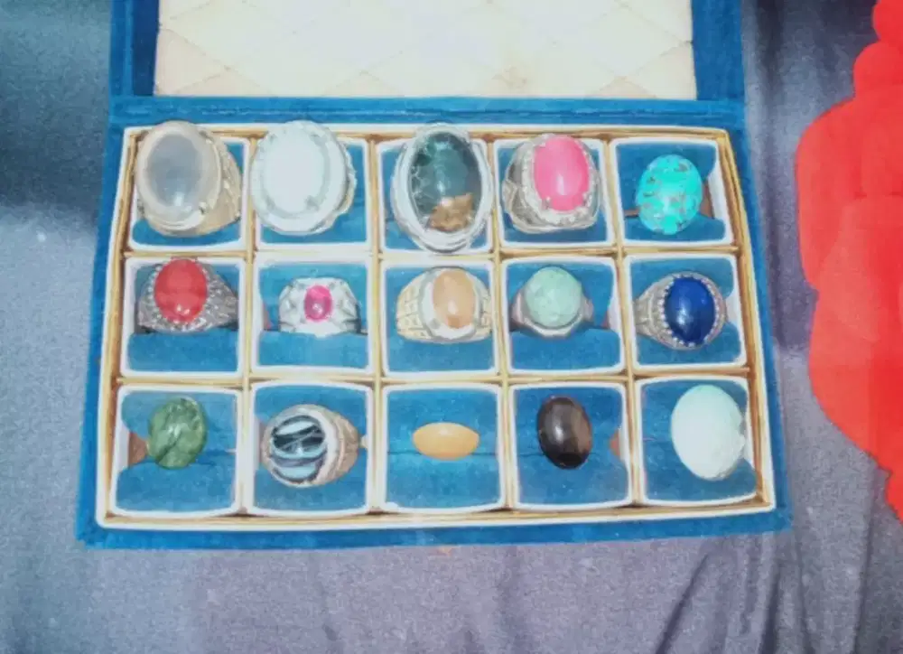 Batu akik berbagai jenis dan model